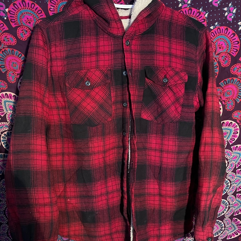 Red and Black Plaid sweater with fleece lining and hood. Fits a womens XS-S.